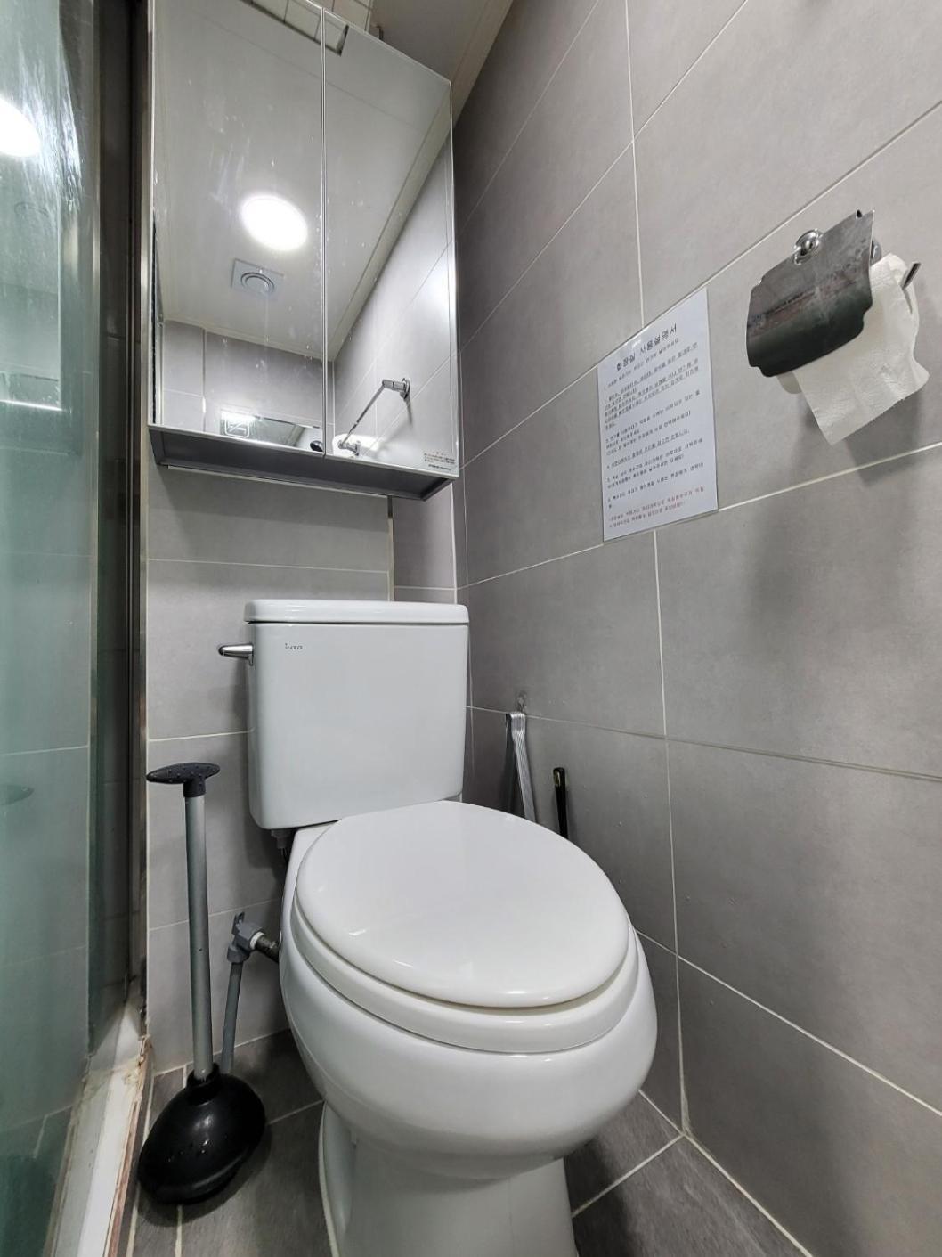 Female Only - Coco Stay Jongno Hyehwa Station Seoul Ngoại thất bức ảnh